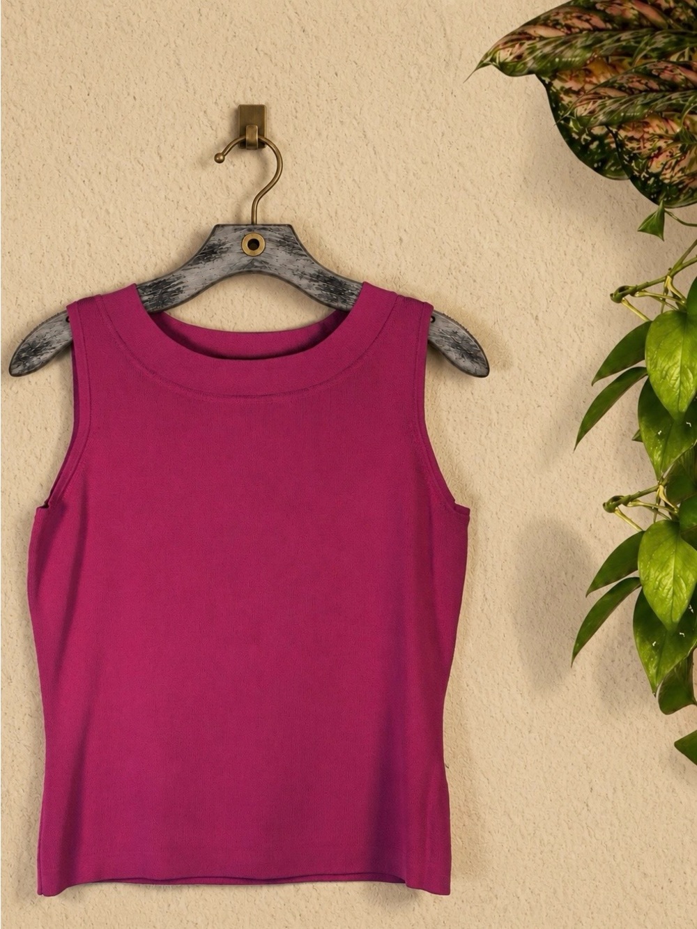 Dressbarn Magenta Pink Sleeveless Knit Shell Tank Top Women’s Medium